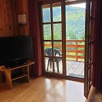 Chalet Pod Lasem *