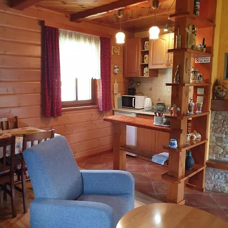 Chalet Pod Lasem *