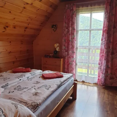 Шале Pod Lasem *