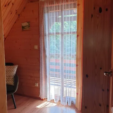 Pod Lasem Шале